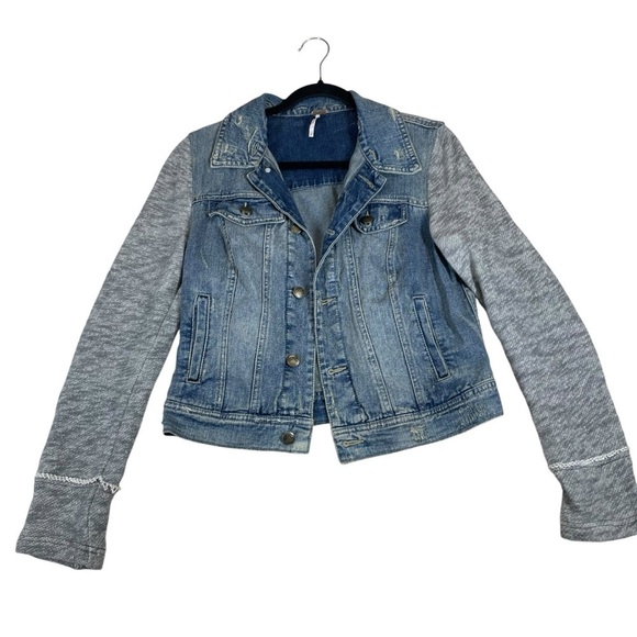 Free People Jackets & Blazers - Free people distressed denim jean jacket womens small grunge soft sleeves